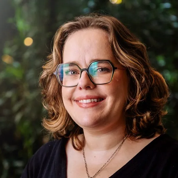 Ester Luchini Cunha, Clientes e Projetos